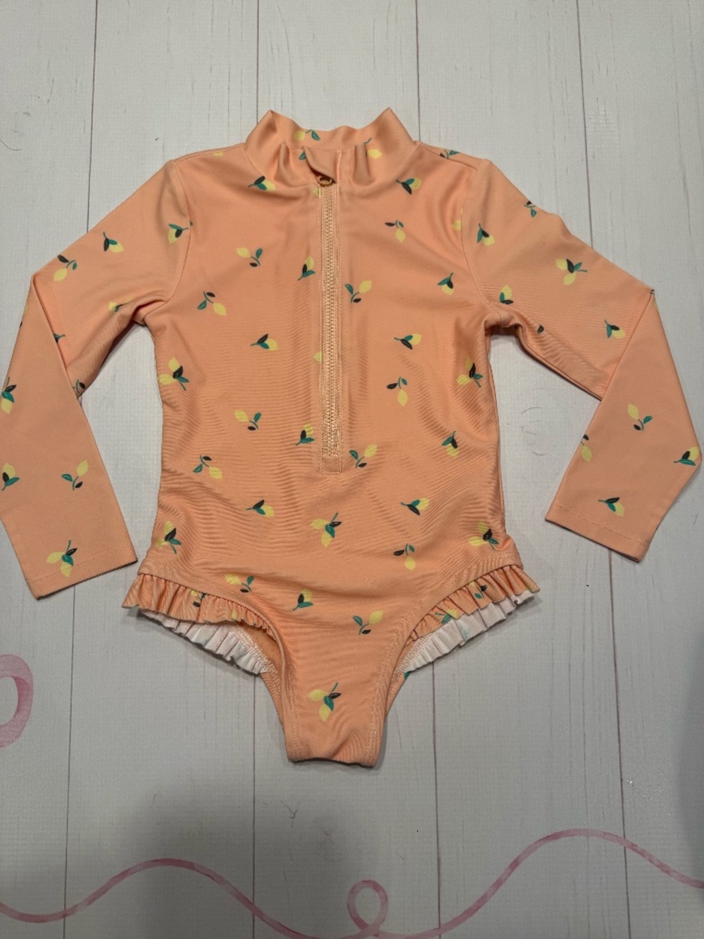 Baby Gap Long sleeve Rash Guard Swimsuit Size 4